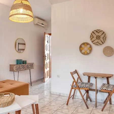 Ostria * Skala Potamia