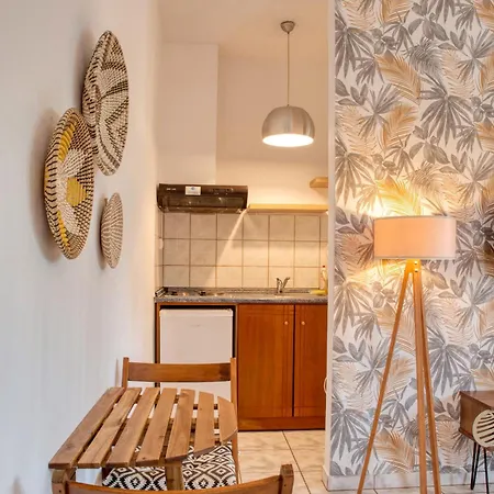 Ostria * Skala Potamia