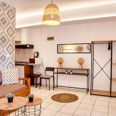Ostria Hotel