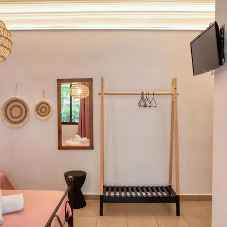 Ostria * Skala Potamia